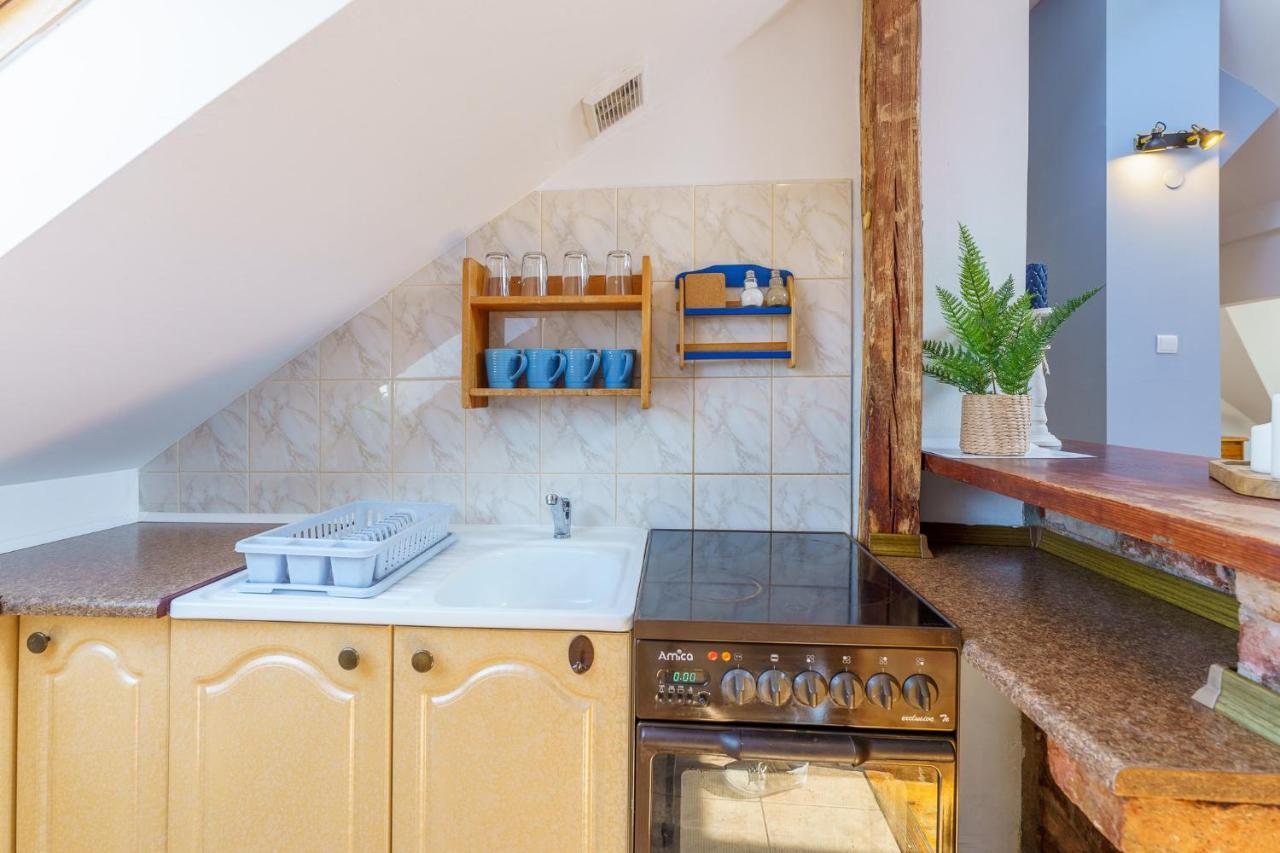 Apartament Klimatyczny Apartament Przy Bulwarze Optima *