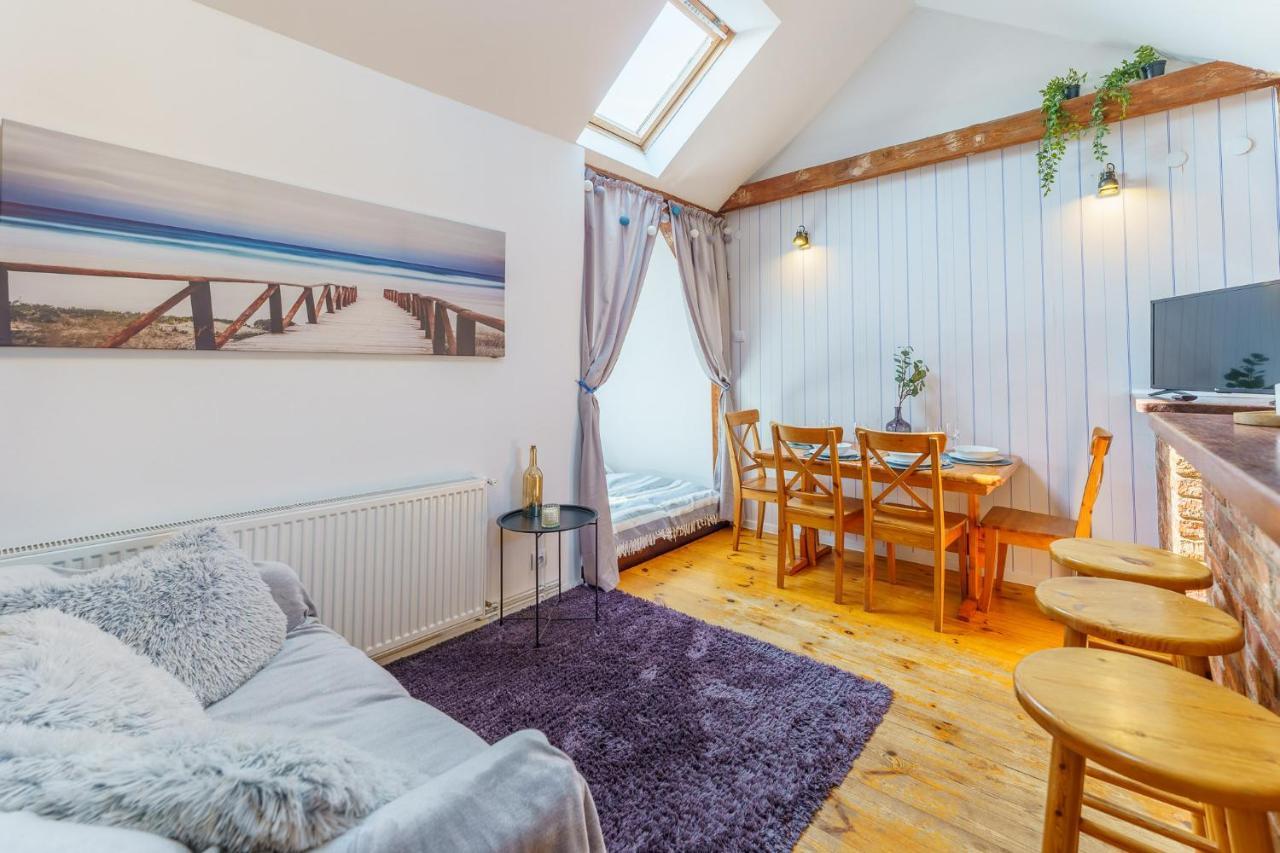 Klimatyczny Apartament Przy Bulwarze Optima * Kołobrzeg