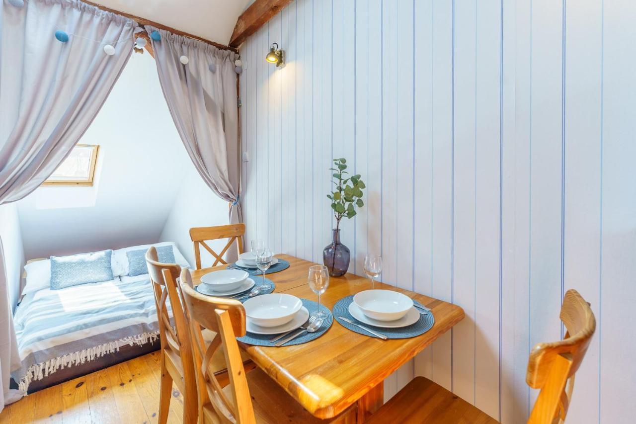 Klimatyczny Apartament Przy Bulwarze Optima * Kołobrzeg
